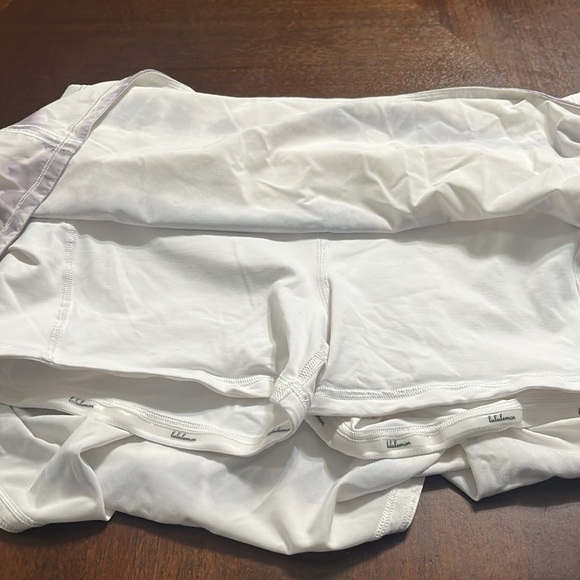 Lululemon skirt - Picture 8 of 9